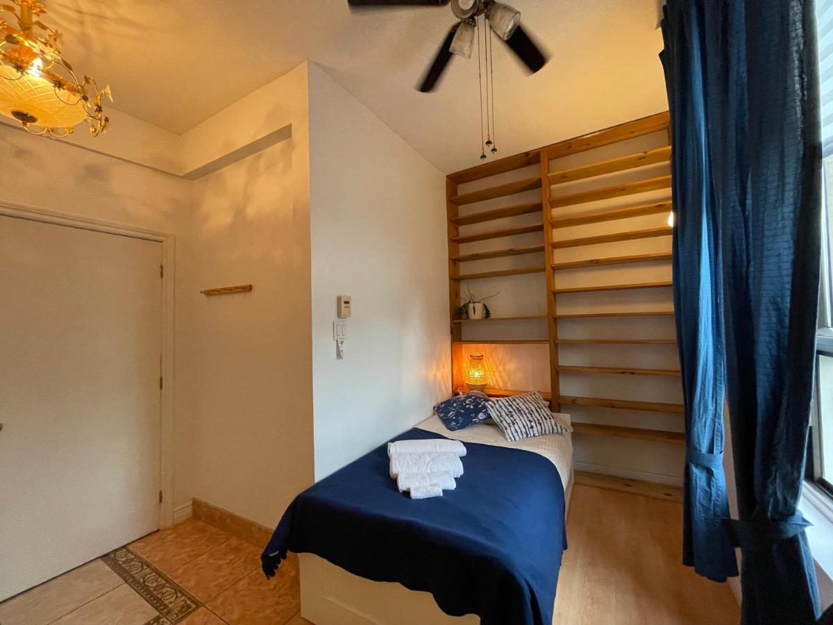 Chambres El Mediterraneo Rooms Montréal Eksteriør billede