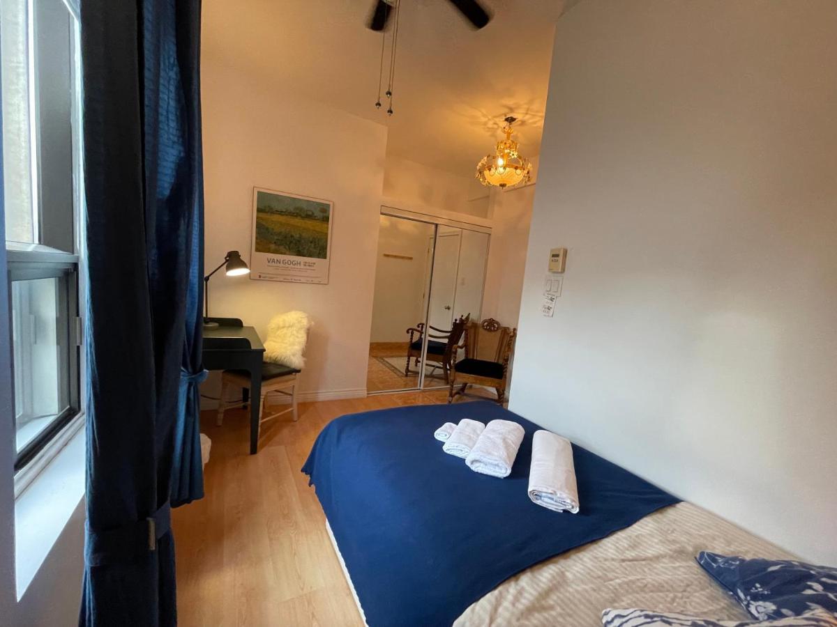Chambres El Mediterraneo Rooms Montréal Eksteriør billede