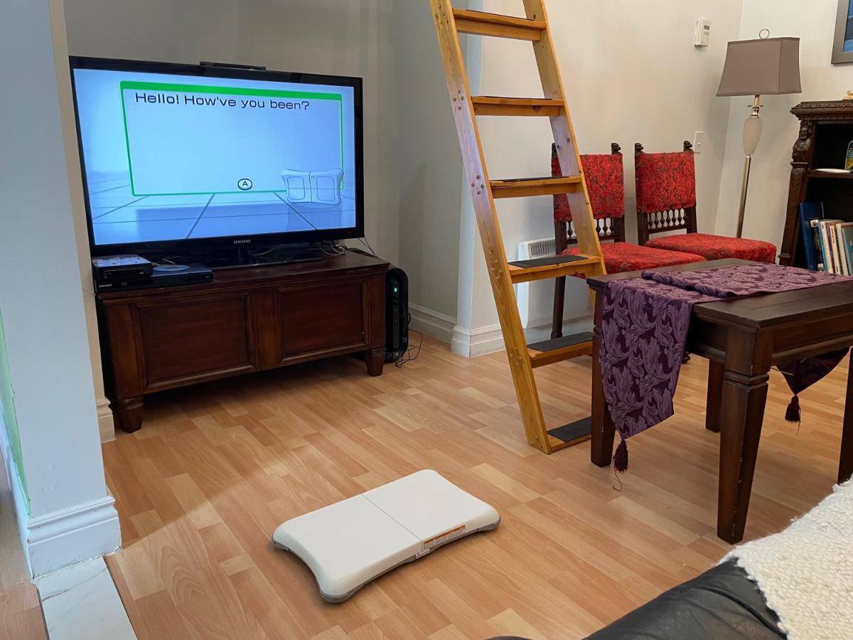Chambres El Mediterraneo Rooms Montréal Eksteriør billede