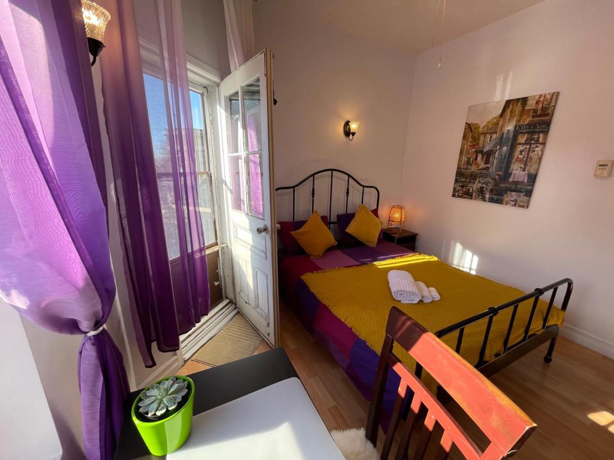 Chambres El Mediterraneo Rooms Montréal Eksteriør billede